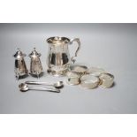 A George II silver baluster mug, John Payne, London, 1752, 97mm, together with five silver napkin