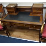 An Edwardian satinwood banded mahogany kneehole writing desk, length 106cm, depth 56cm, height 96cm