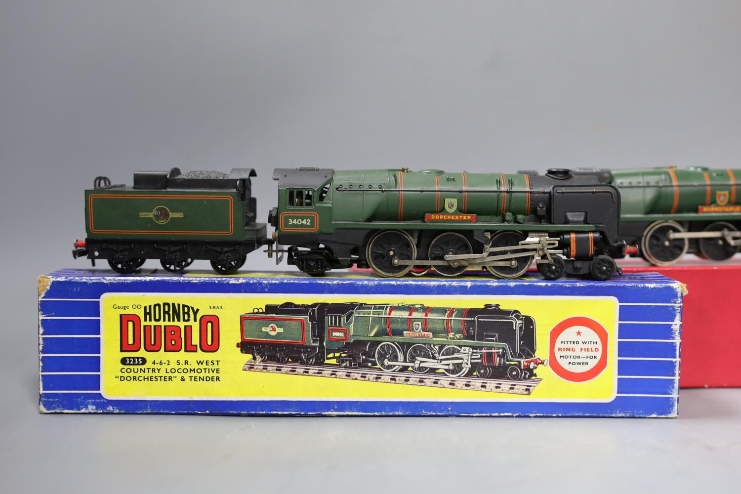 Two Hornby Dublo locomotives and tenders – 3235 4-6-2 S.R. West Country locomotive Dorchester and - Image 4 of 4