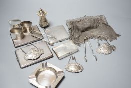 Sundry small silver including three silver cigarette cases, ashtray, three napkins rings, match