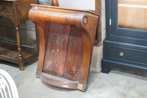 A George IV mahogany pier glass and table with arched pediment width 66 cms total height 252 cms. - Image 2 of 3