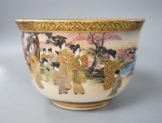 A Japanese Satsuma pottery bowl, Meiji period. 11cm diameter