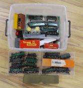 Kit built 00 gauge locomotives and tenders, others including Graham Farish, Triang, rolling stock