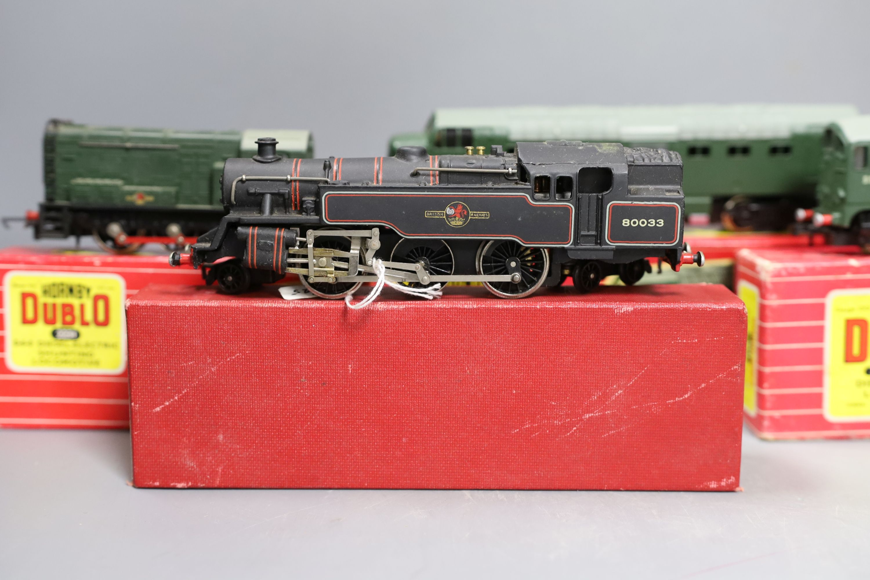 Hornby Dublo locomotives- boxed 2233 Co-Bo Diesel electric, 2232 Co-Co diesel electric, 2231 - Image 9 of 16