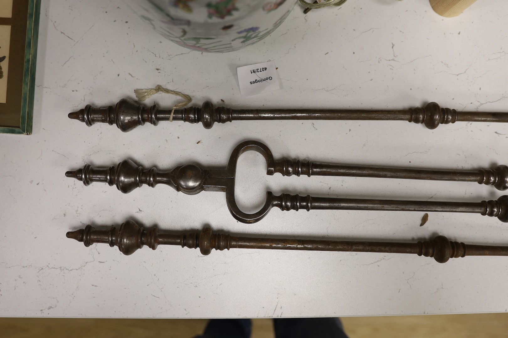 A set of three late Georgian steel fire irons, 79cm - Bild 3 aus 3