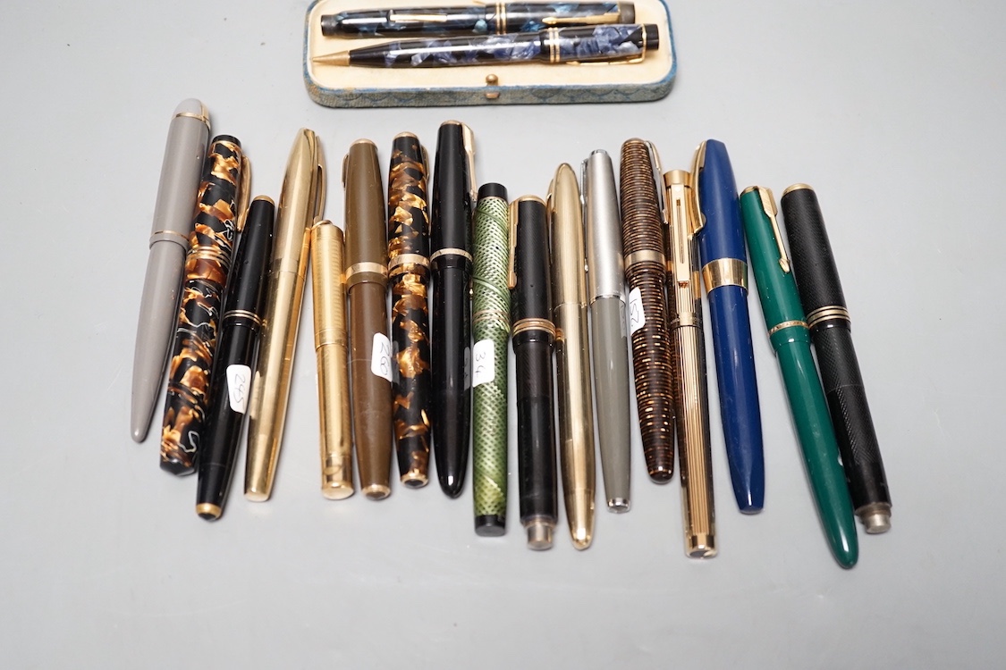 A quantity of fountain pens,19 in total. - Image 2 of 2