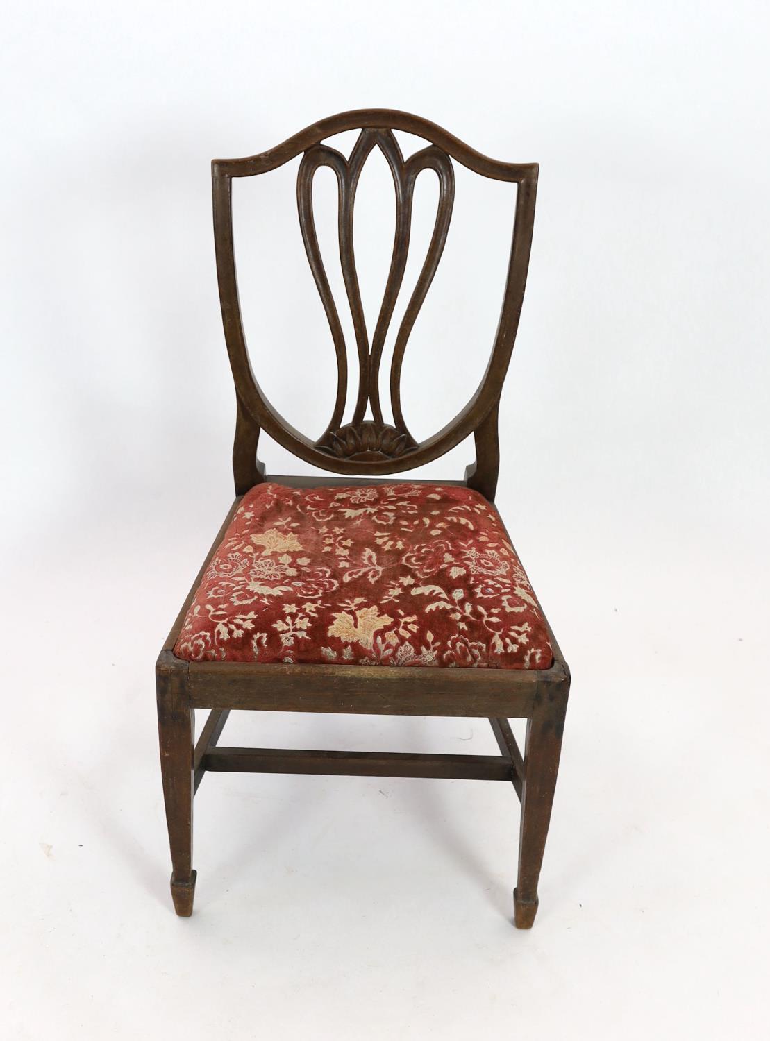 A George III Sheraton style provincial mahogany dining chair - Image 2 of 3