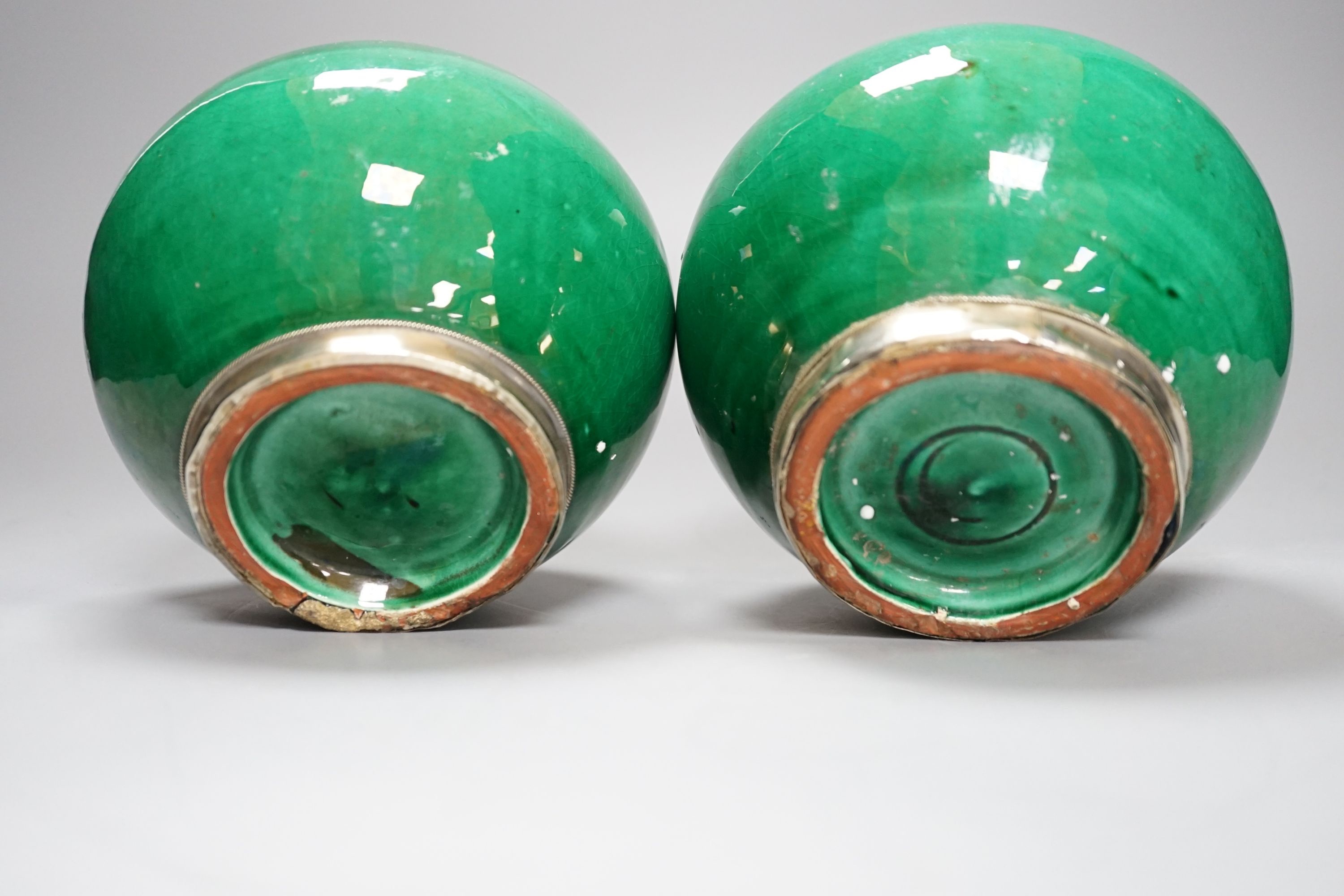 A pair of Tibetan green glazed vases - 14cm high - Image 4 of 4