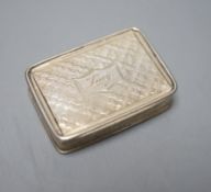 A George IV engraved silver vinaigrette, Joseph Wilmore, Birmingham, 1827, 35mm.