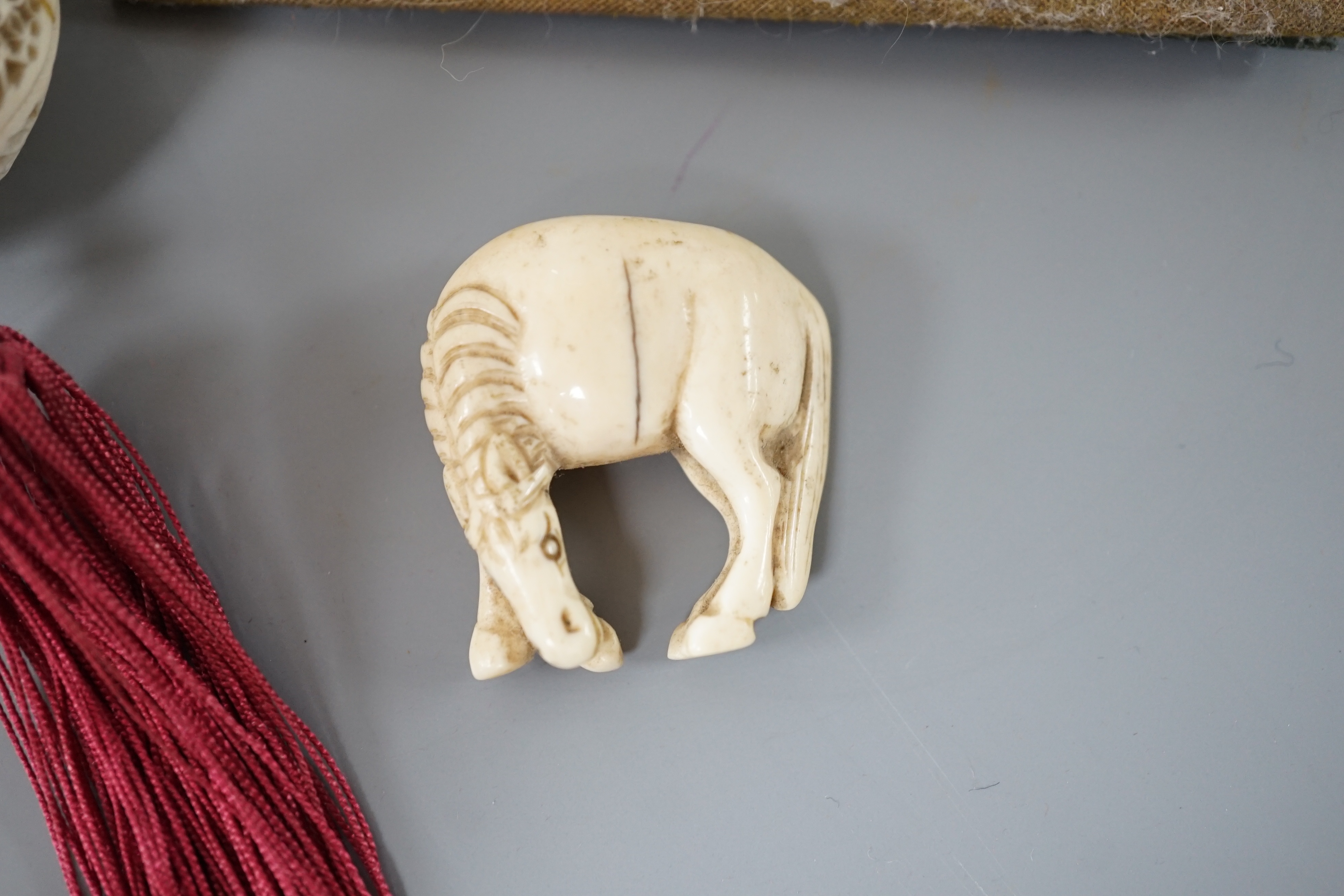 A 19th century Chinese pierced Ivory scent box together with a netsuke modelled as a horse and ivory - Image 2 of 7