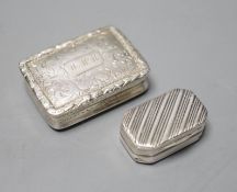 A William IV silver rectangular vinaigrette by Nathaniel Mills, Birmingham, 1836, with engraved