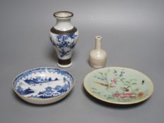 A Chinese export blue and white dish, 13cm, similar vase, a miniature crackle ware vase and a