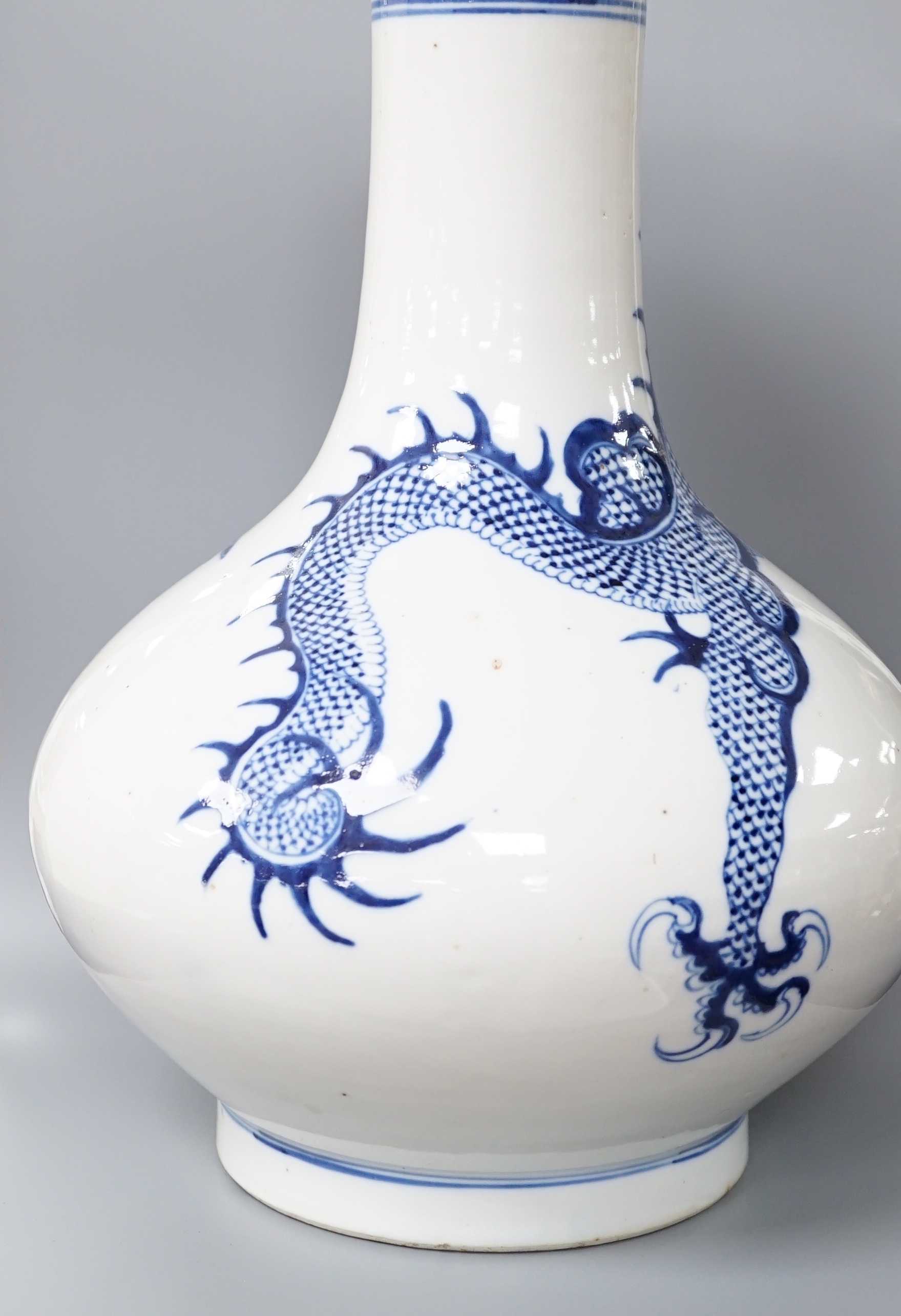 A Chinese blue and white ‘dragon’ bottle vase 32cm - Image 4 of 7