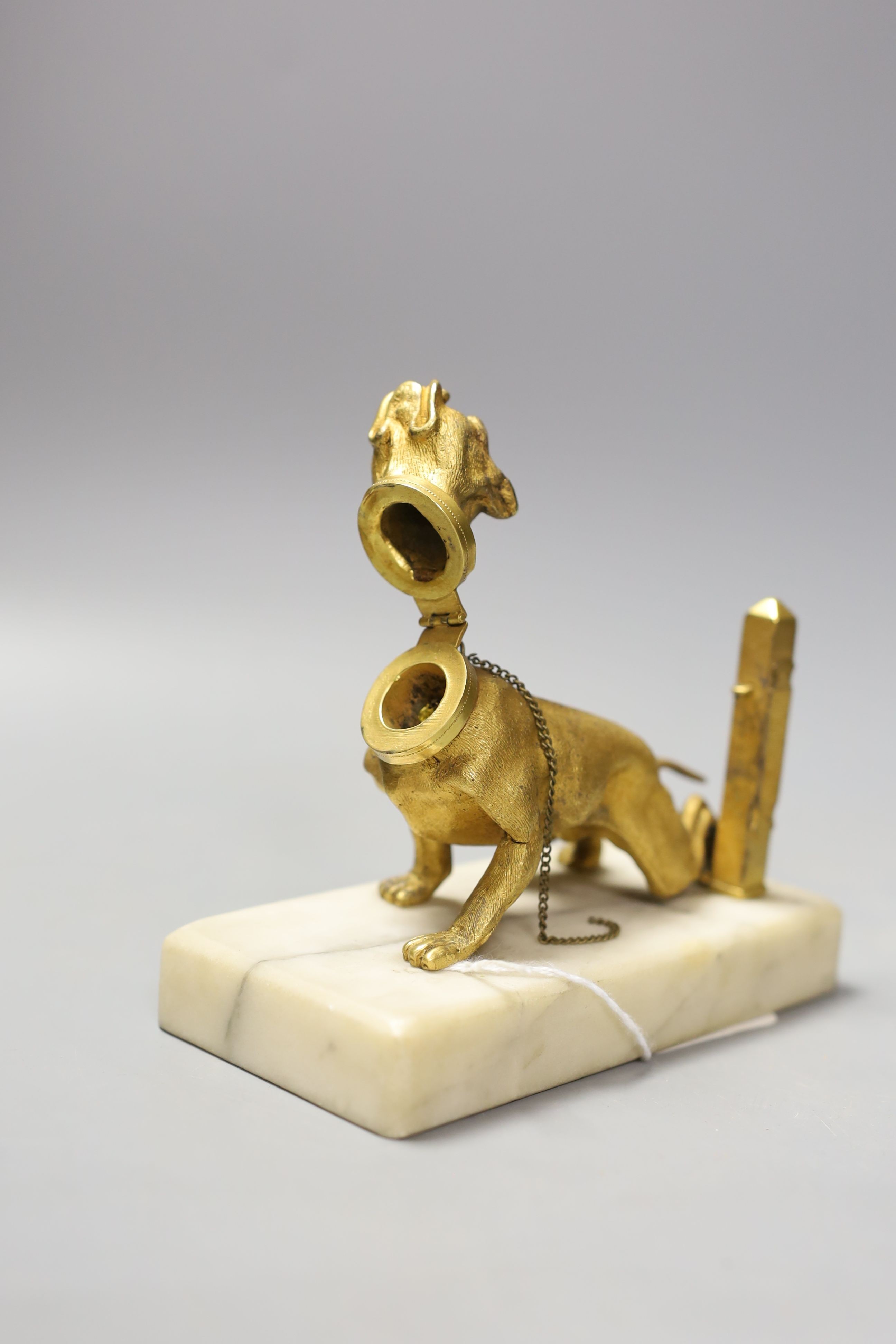 A French ormolu ‘dog’ match tidy on alabaster base 14.5cm - Image 3 of 3
