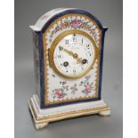 A Samson of Paris porcelain mantle clock, in Chinese export style - 23cm high