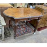 A Victorian walnut shaped oval centre table, width 122cm, depth 68cm, height 76cm