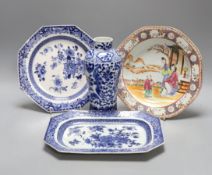 A Chinese export blue and white plate and dish, a blue and white vase and a famille rose plate