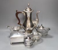 Assorted selection of plated ware, including a coffee pot, two sauceboats, a casket, box and mustard