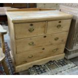 A small Victorian pine chest of four drawers, width 89cm, depth 45cm, height 85cm