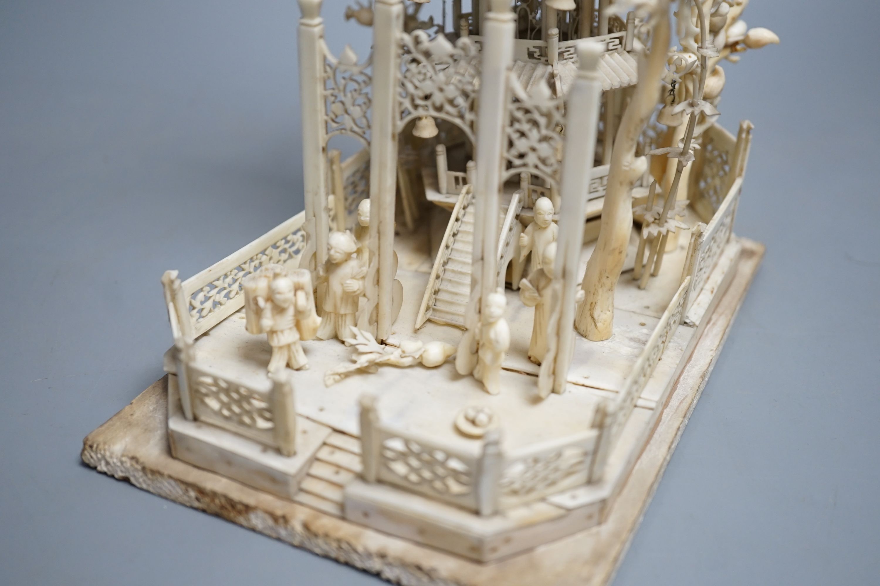 An early 19th century century Chinese carved ivory model of a seven-tiered pagoda 33cm - Image 2 of 6