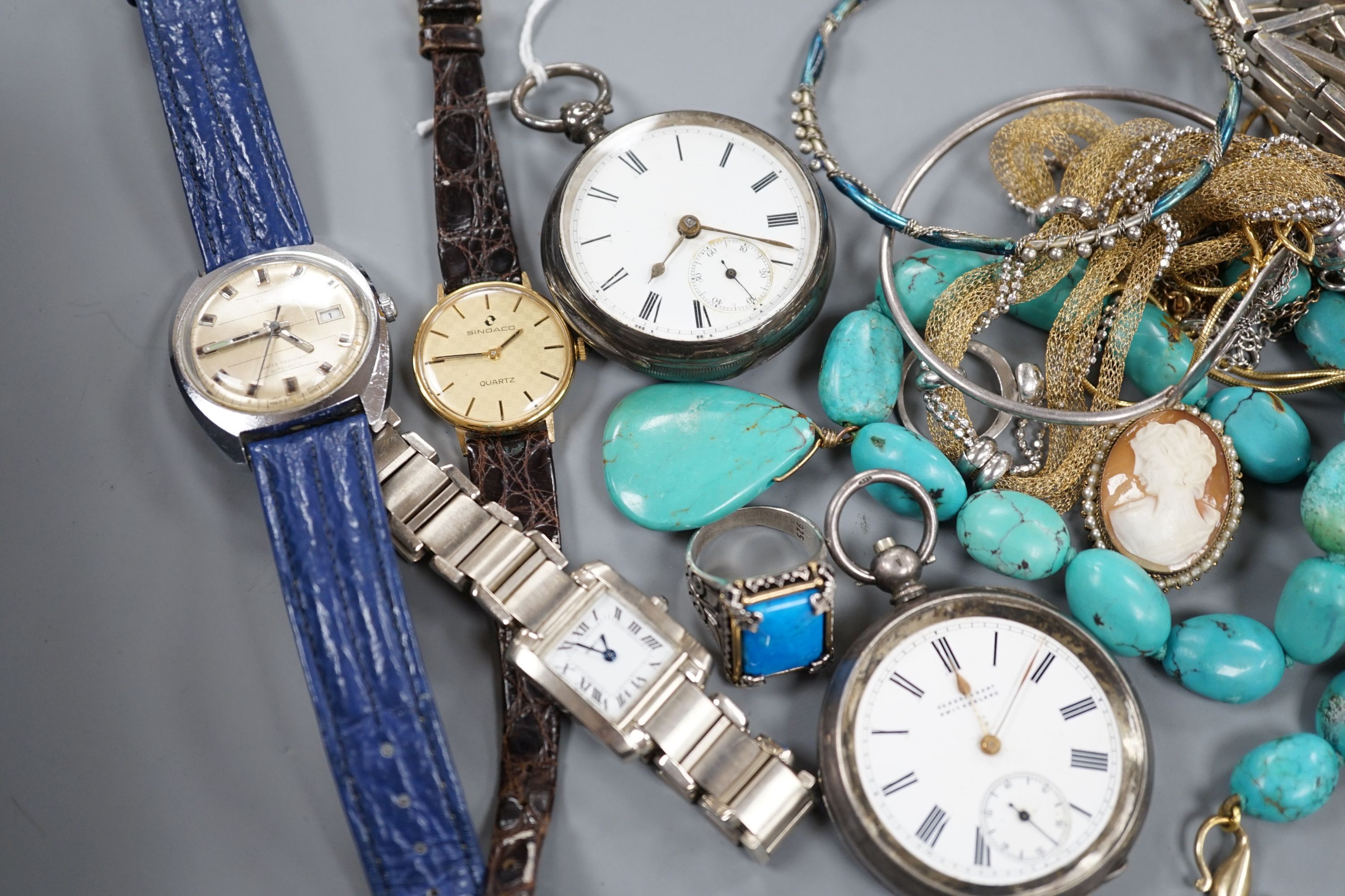 A small quantity of assorted costume jewellery, two silver pocket watches and assorted wrist watches - Image 5 of 6