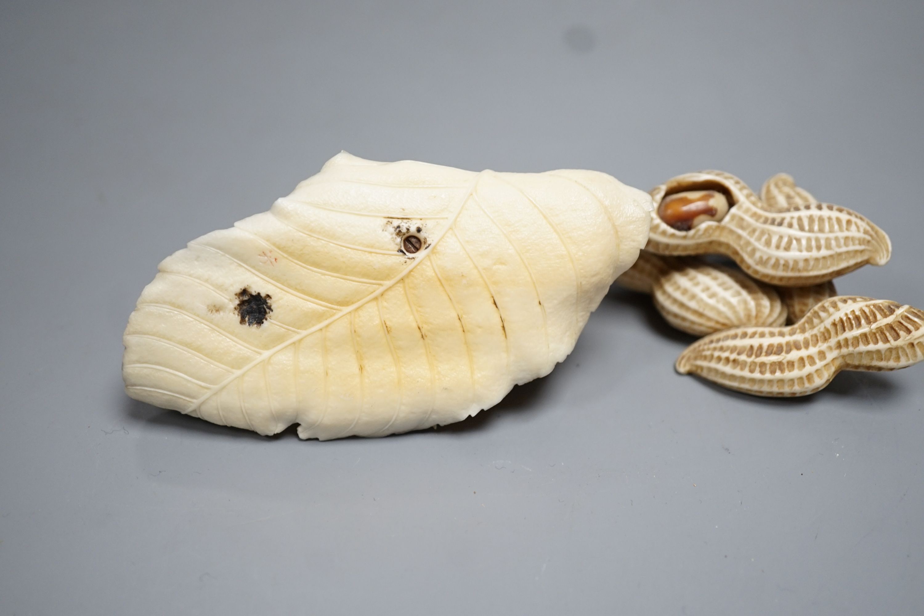 Two Japanese Ivory models of group groups of nuts, first half 20th century, largest 11cm - Image 7 of 7