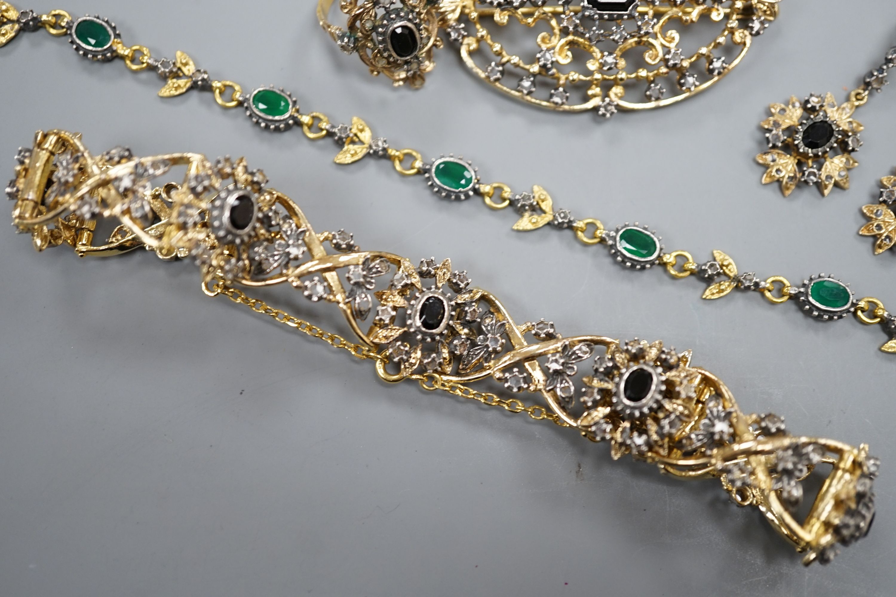 Six items of modern 925 gilt white metal jewellery, including bracelet, ring and pair of earrings., - Image 2 of 5