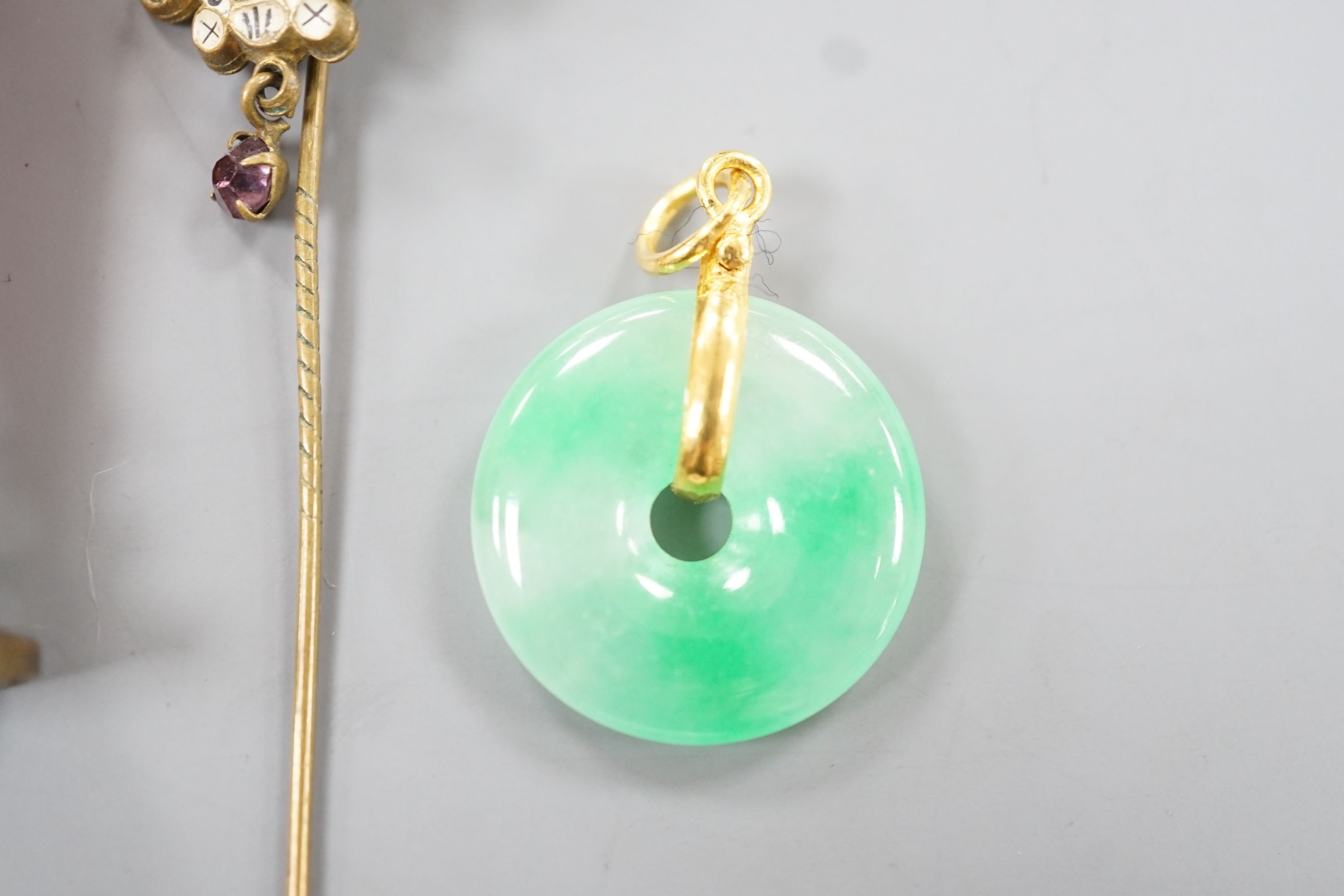 An 18k mounted jade set teardrop shaped pendant, 36mm and three other items of jewellery, - Image 5 of 6