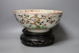 A 19th century Japanese Kutani bowl on stand - 20cm tall