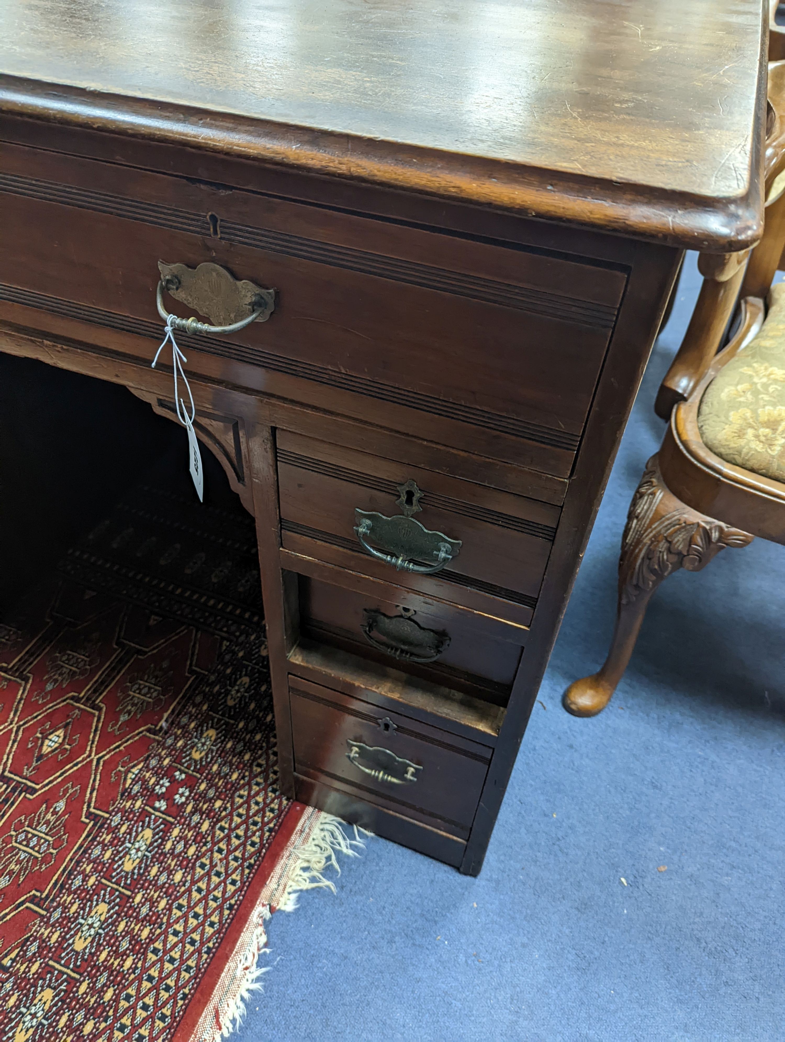 A late Victorian mahogany kneehole desk, length 107cm, height 80cm - Image 4 of 10