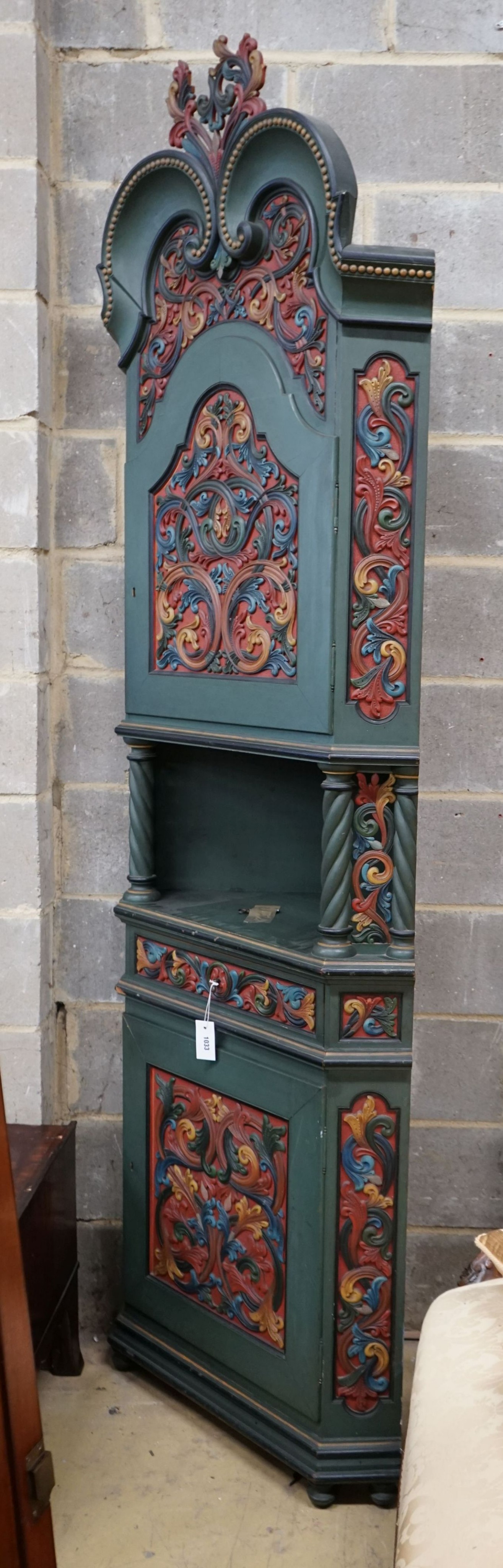 An Italian 18th century style carved polychrome painted standing corner cabinet, width 80cm, depth - Image 2 of 4