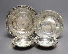 A pair of sterling bowls and tow sterling dishes including Reed & Barton and Gorham, 17.2oz.