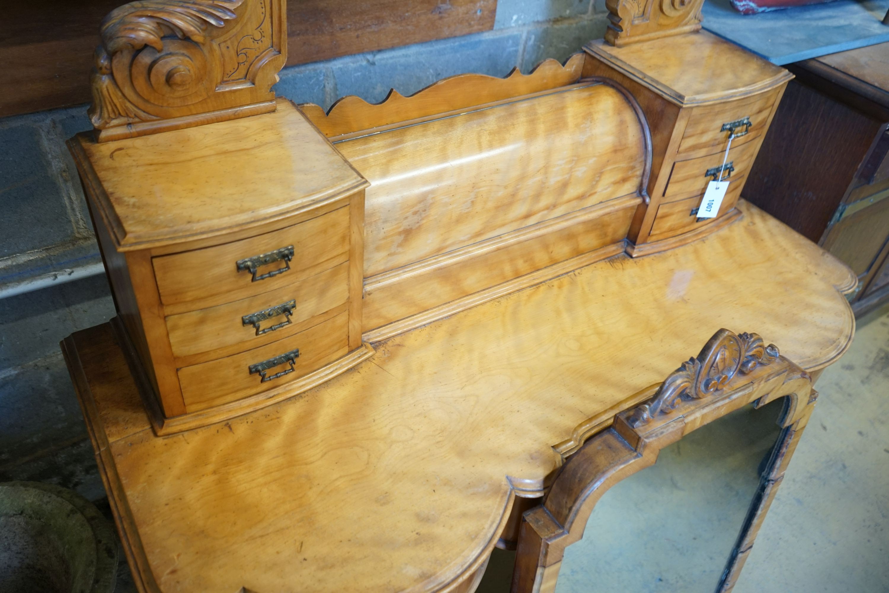 A Victorian satin birch duchess dressing table, width 122cm, depth 55cm, height 195cm - Image 4 of 6