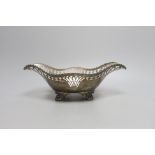 A George V pierced silver ovoid fruit bowl, Martin, Hall & Co, Sheffield, 1924, 32.3cm, 17oz.