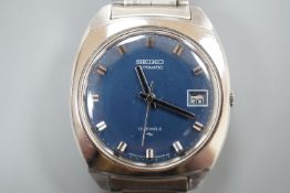 A gentleman's 1970's stainless steel Seiko automatic wrist watch, no box or papers.