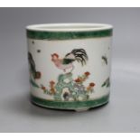 A Chinese famille verte ‘cockerel’ brush pot, 11cm