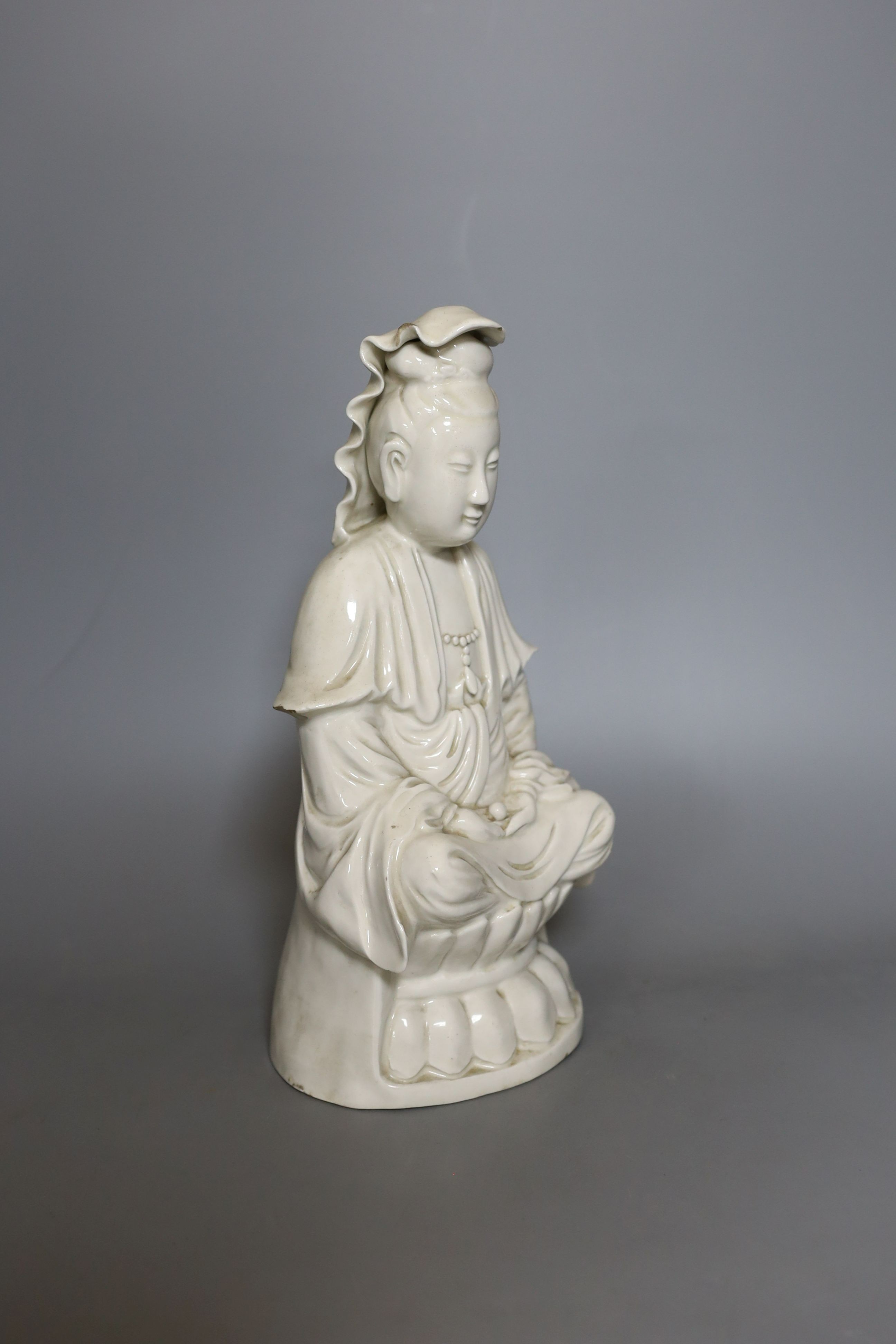 A Chinese blanc de chine figure of Guanyin- 29cm tall - Image 2 of 4
