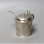 A George III silver drum mustard pot, London, 1772, height 71mm, with later associated silver