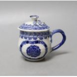 Chinese custard cup and cover painted in under-glaze blue with stylised flowers - 9cm tall