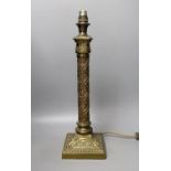 An Edwardian brass table lamp - 47cm high