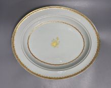 A large late 18th century Chinese export porcelain oval serving dish - 44cm diameter