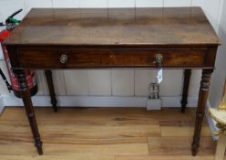 A Regency mahogany hall table with single frieze drawer, width 101cm depth 49cm height 76cm