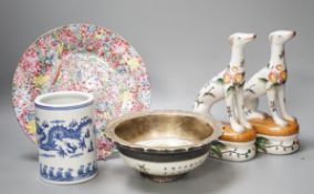 A Chinese porcelain bowl, brush pot, plate and a pair of dogs