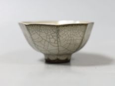 A Chinese crackle glaze octagonal dish - 4cm tall