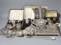 Assorted silver items including an Edwardian inkstand, Birmingham, 1902, 20.5cm, two silver bonbon
