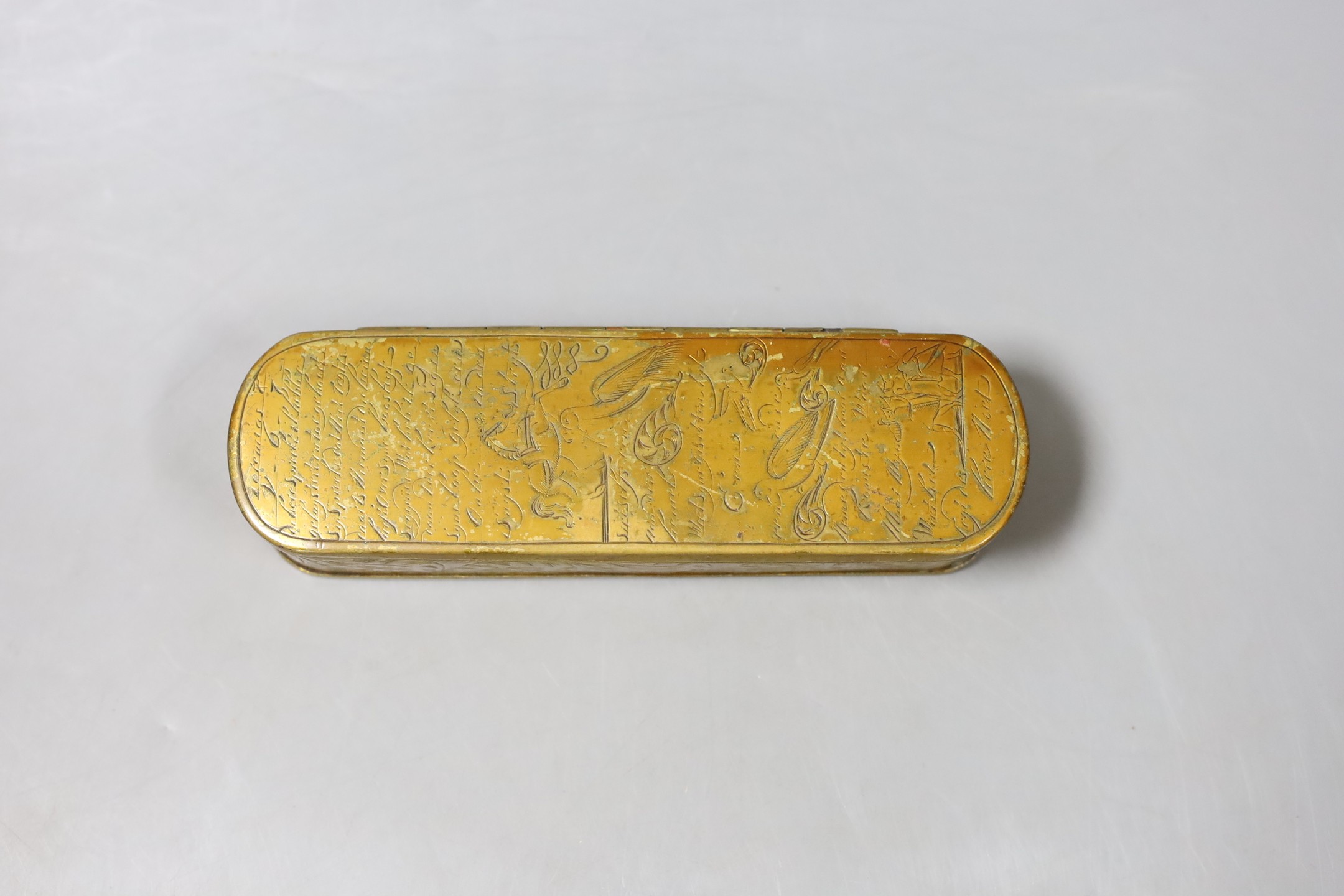 A 17th/18th century finely engraved Dutch brass tobacco box - 15.5cm long - Image 2 of 4