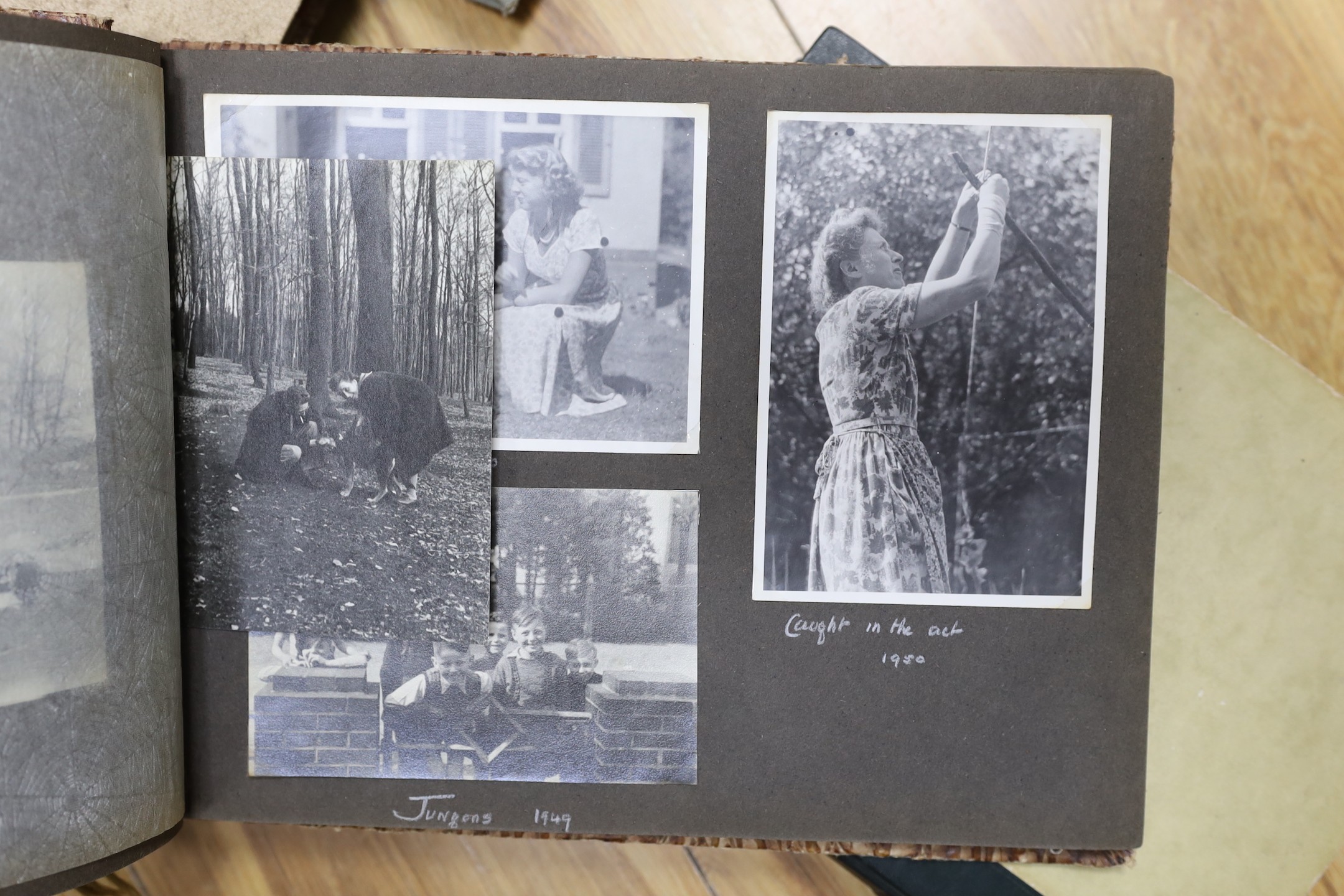 A collection of photograph albums, pre-war Germany, etc. - Image 4 of 5