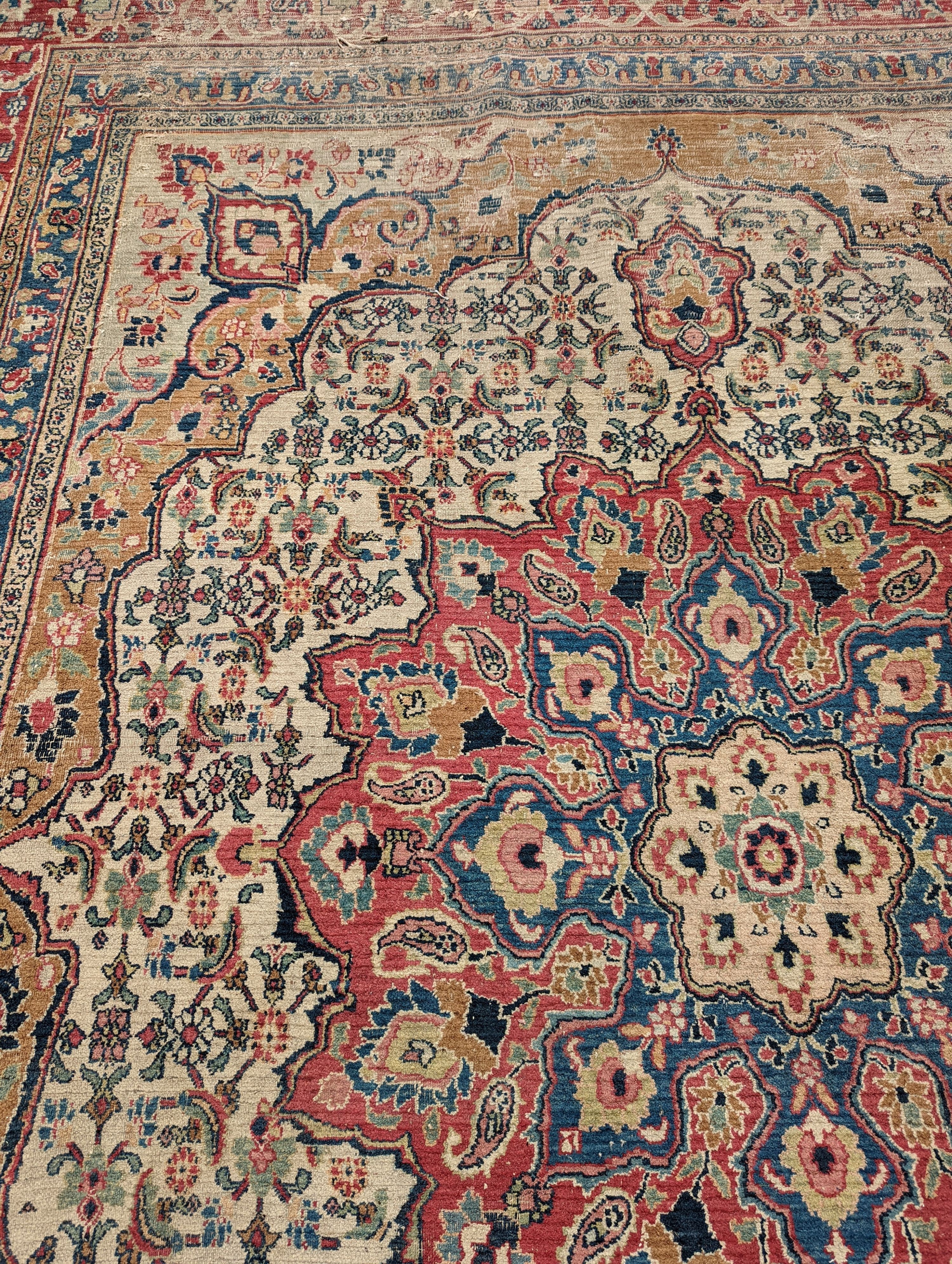 An Isfahan ivory ground carpet, 432 x 330cm - Image 11 of 19