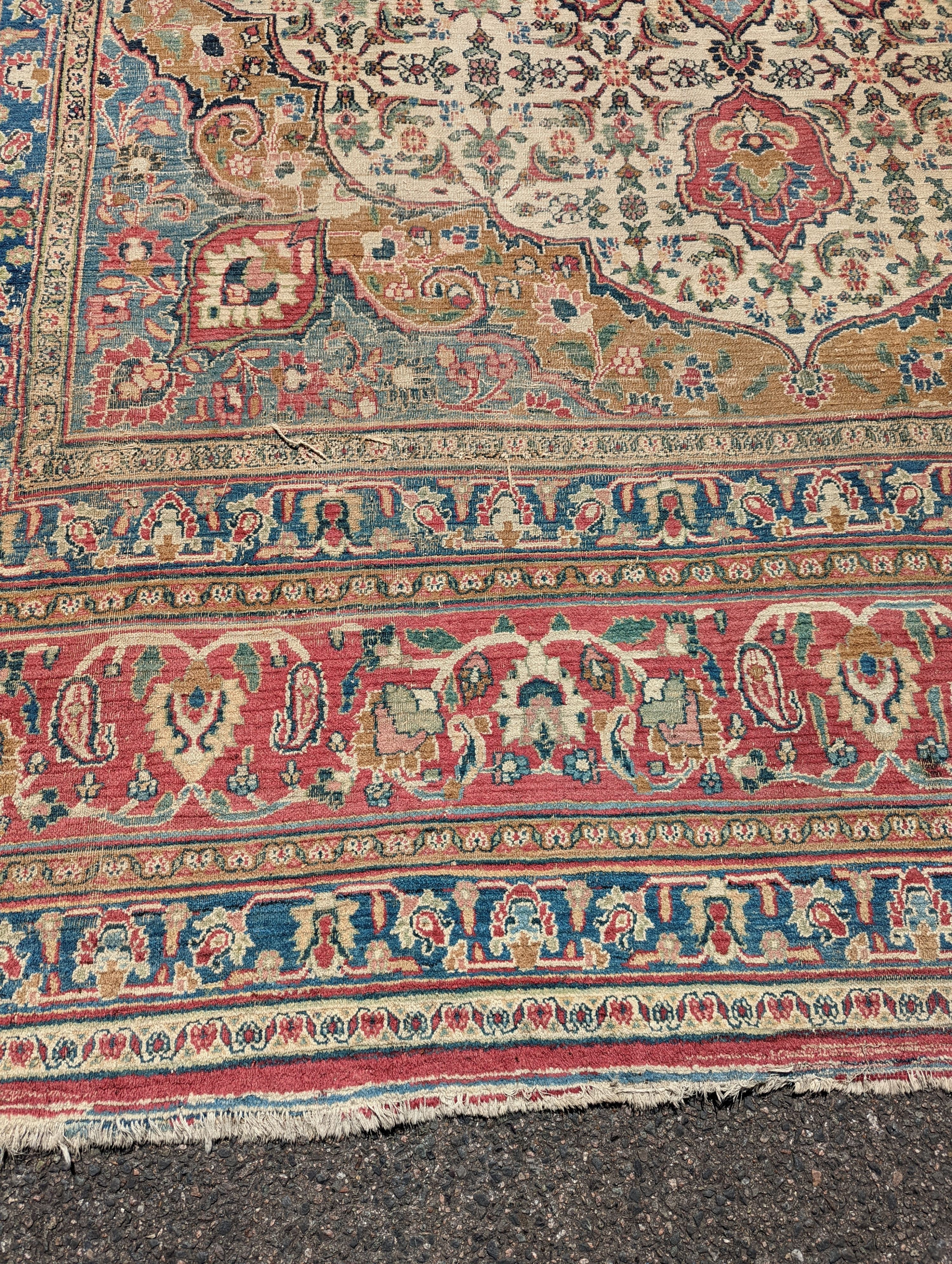 An Isfahan ivory ground carpet, 432 x 330cm - Image 3 of 19