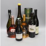 8 bottles of alcohol including cased bottle of Glenfiddich 12 year malt whisky, chateau Saint Jean